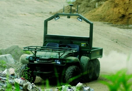 The R-Gator retains fullmanual operation capability