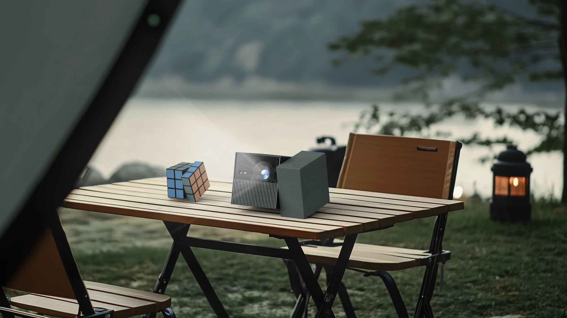 Inspired by the twisty puzzle-solving action of the Rubik's Cube, TCL's PlayCube does away with an external stand in favor of a rotating side panel