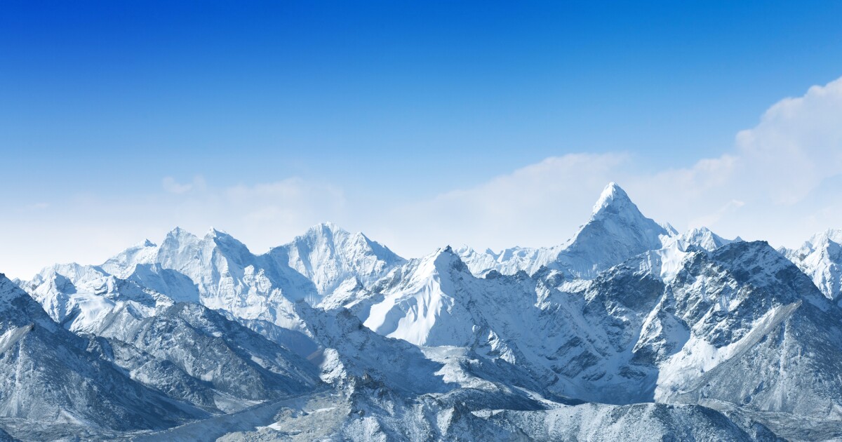 Dozens of new viruses discovered in 15,000-year-old glacier ice Dozens of new viruses discovered in 15,000-year-old glacier ice