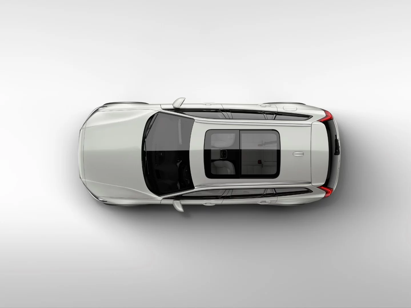 Volvo introduces the V60 Cross Country