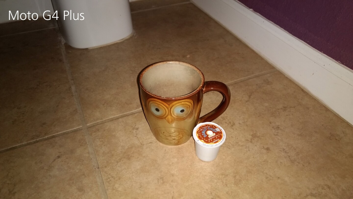 Moto G4 Plus camera sample (indoors, poorly lit)
