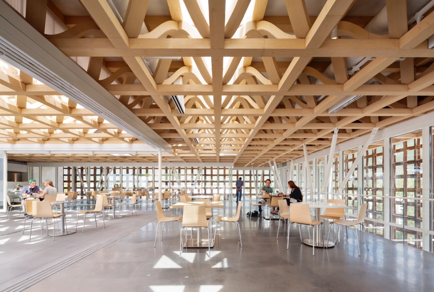 The two-story (plus basement) Aspen Art Museum building measures a total floorspace of 33,000 sq ft (3,065 sq m) and includes gallery space, a multi-purpose space, cafe, and public terrace