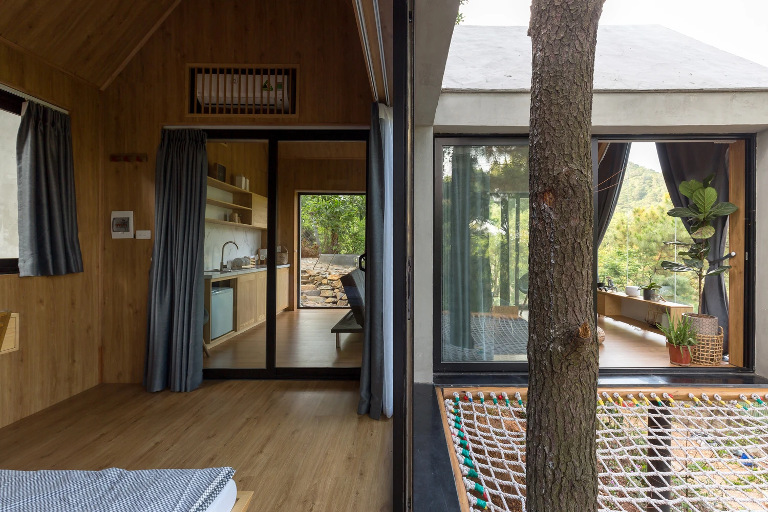 Forest House 02's L-shape design gives the impression of more space