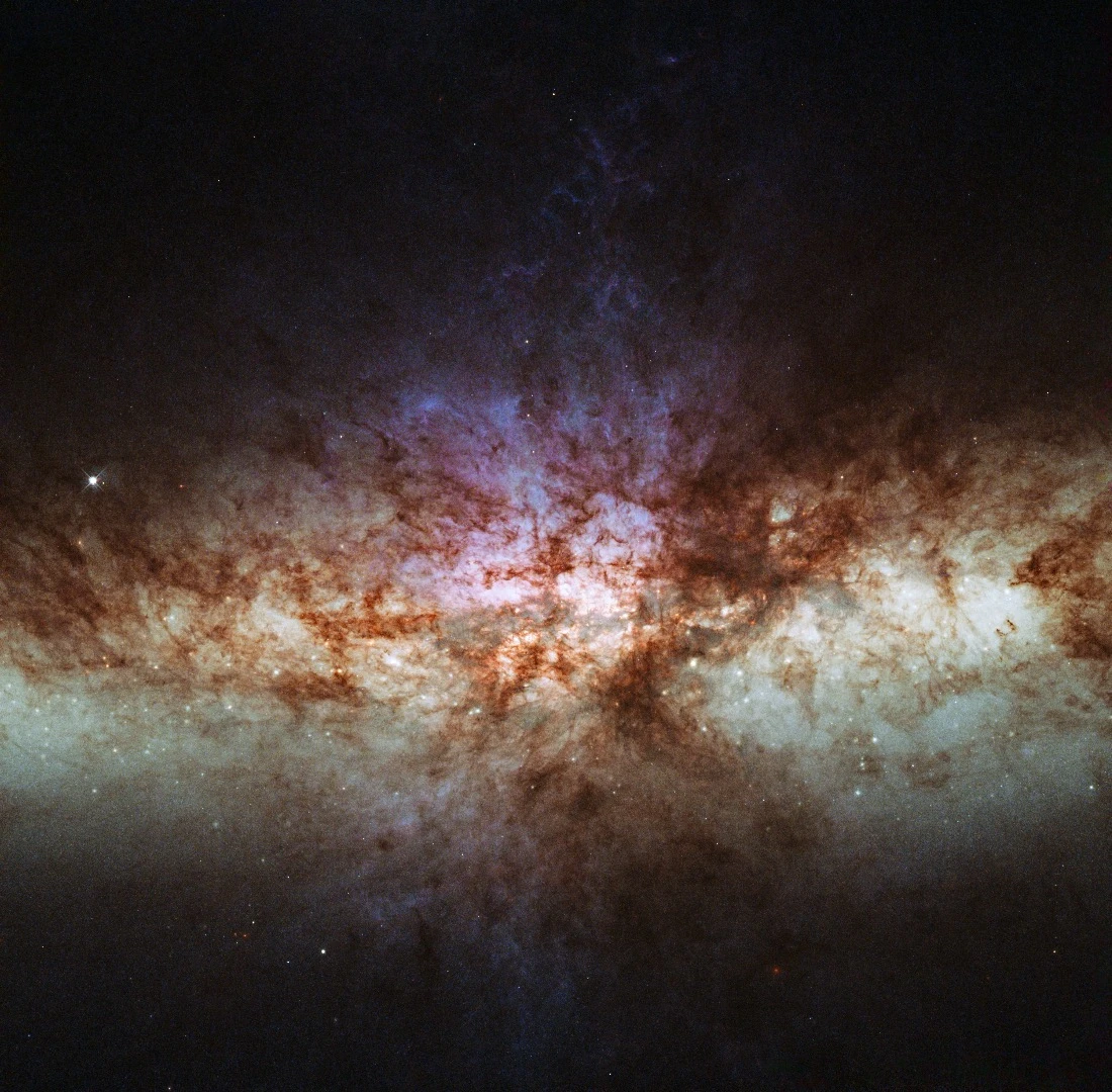 This image shows the most detailed view ever of the core of Messier 82 (M 82), also known as the Cigar Galaxy. Rich with dust, young stars and glowing gas, M 82 is both unusually bright and relatively close to Earth. The starburst galaxy is located around 12 million light-years away in the constellation of Ursa Major (The Great Bear)