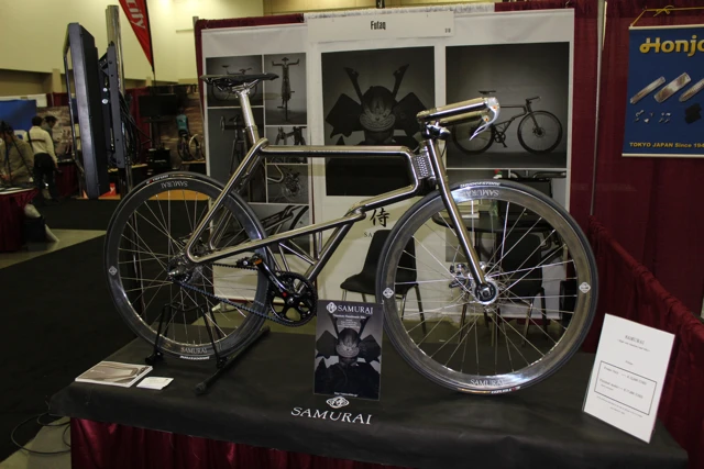 The all-titanium Samurai Bike is intended to evoke the spirit of the Japanese warriors of the same name (Photo: Ben Coxworth/Gizmag.com)