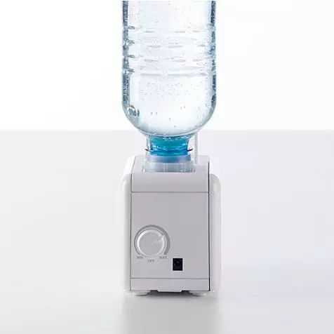 The 7146's output can be adjusted with a hand dial on the unit