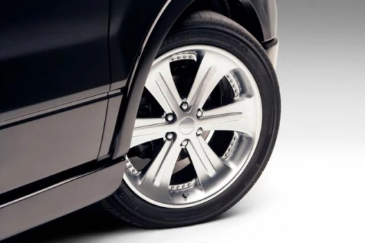 22-inch wheels are a highlight of the Foose Ford F150
