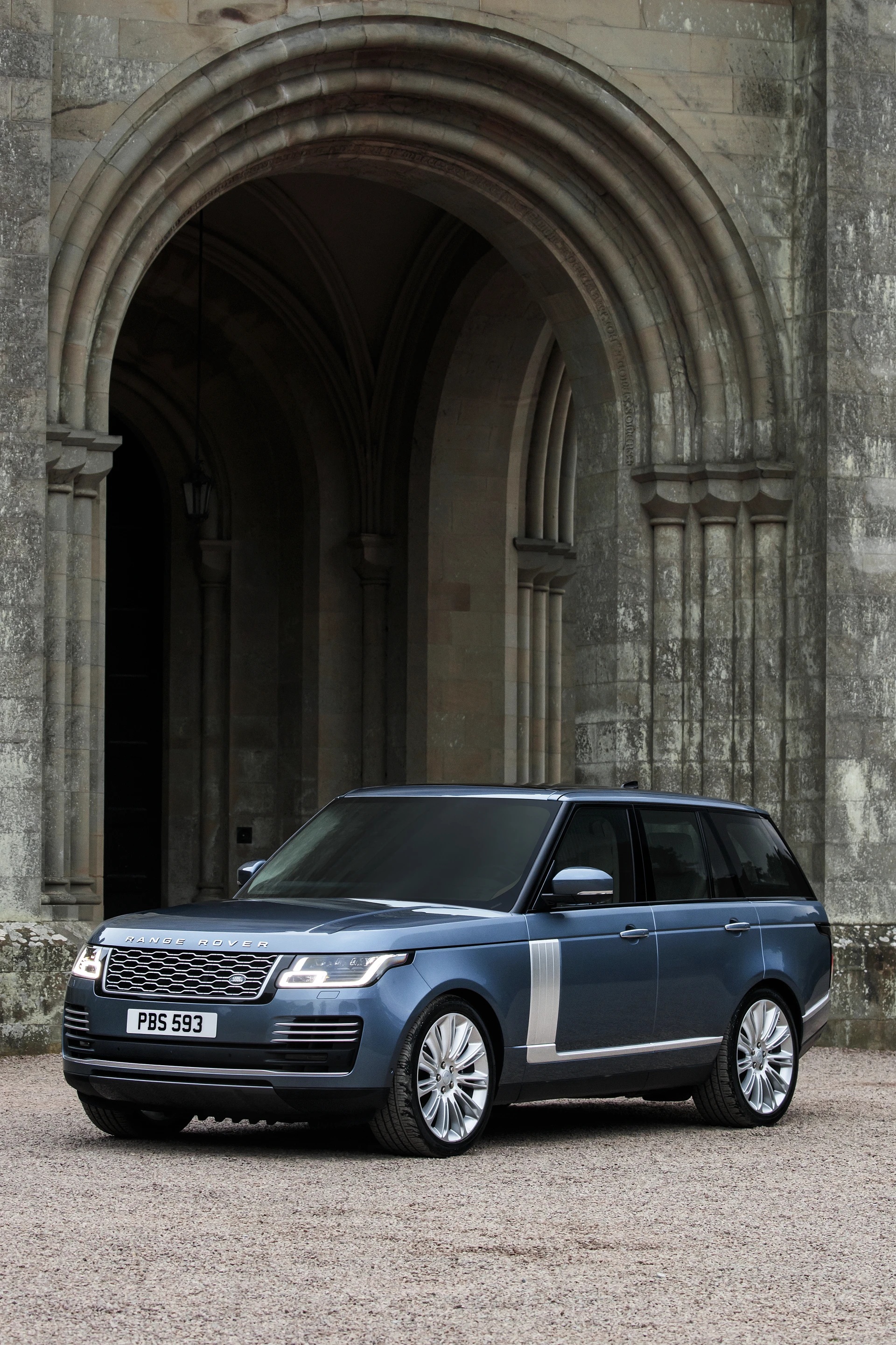 The plug-in hybrid Range Rover P400e has a top speed of 137 (mph (220 km/h)