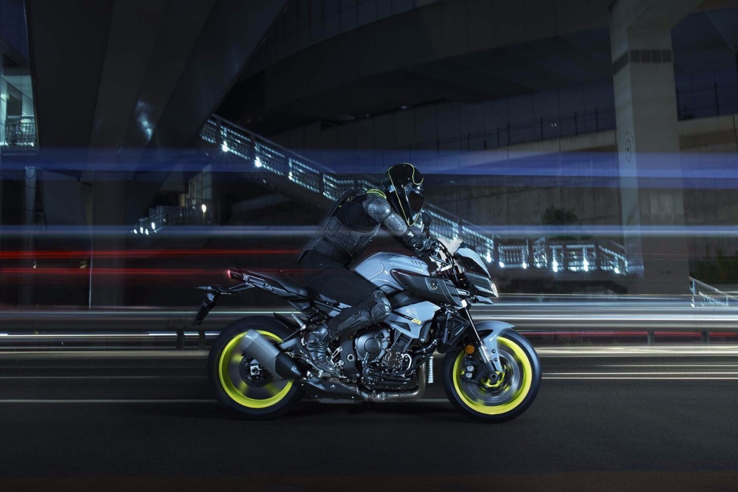 Yamaha MT-10: looks unfinished next to other Yamaha bikes