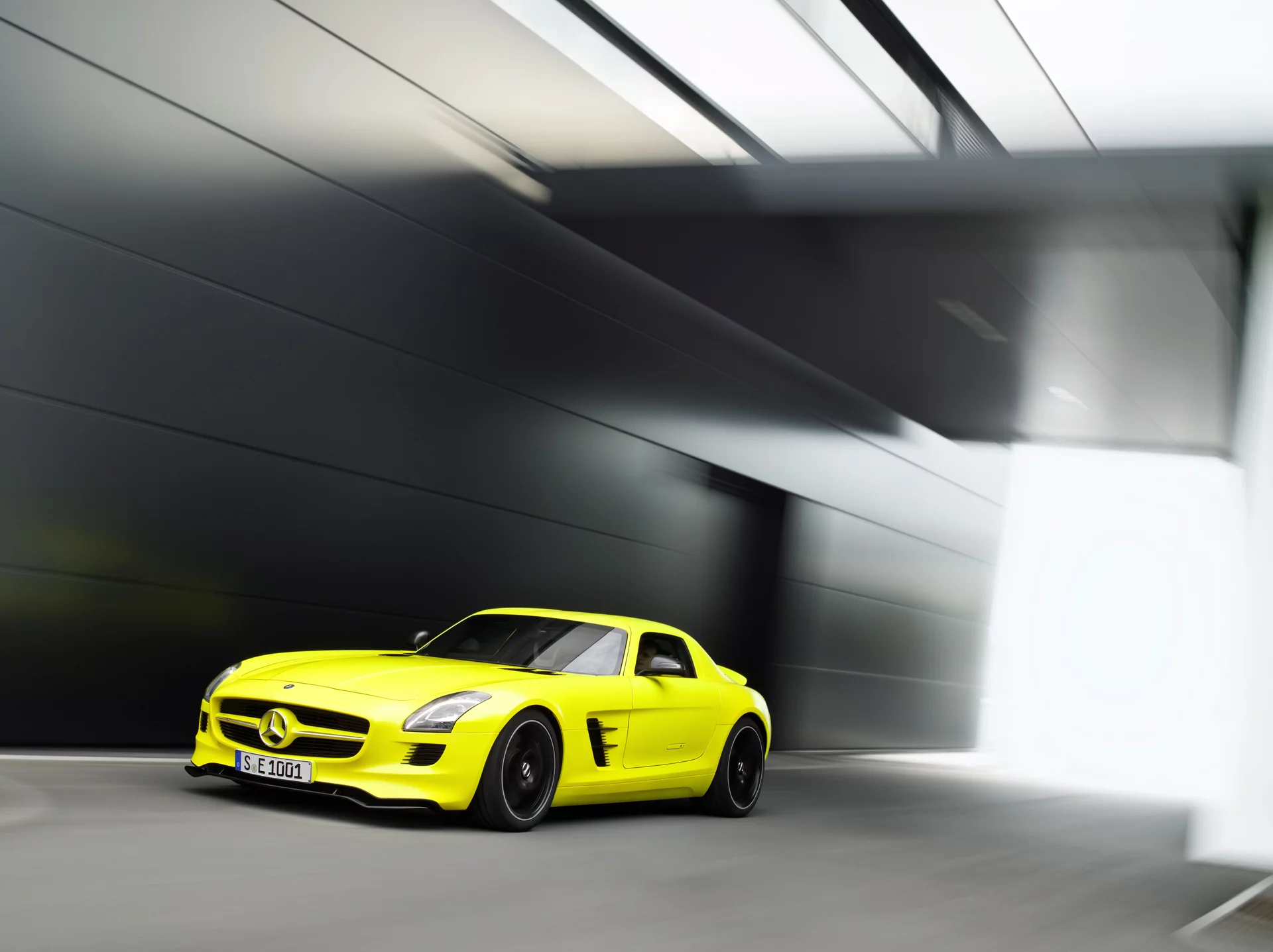 The Mercedes-Benz SLS AMG E-Cell