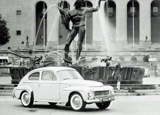 Volvo P544