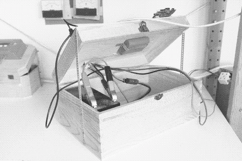 Low-tech Magazine's lead-acid battery
