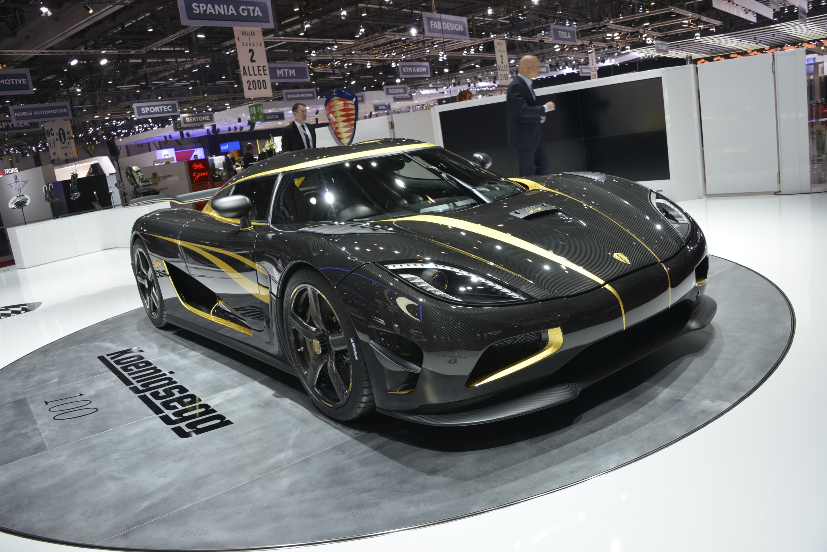 Wearables - Koenigsegg Gear