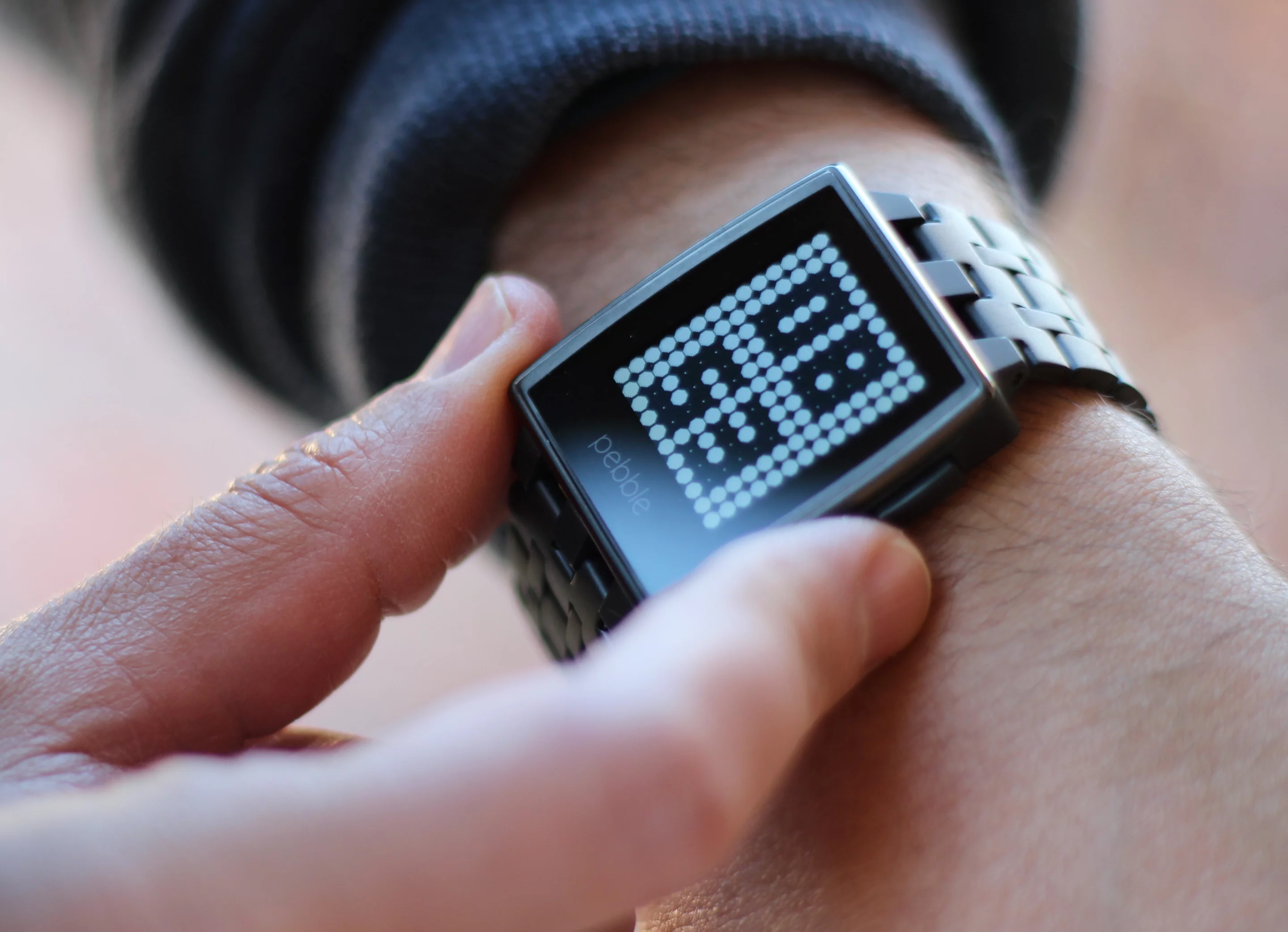 Pebble Steel (Photo: Will Shanklin/Gizmag.com)
