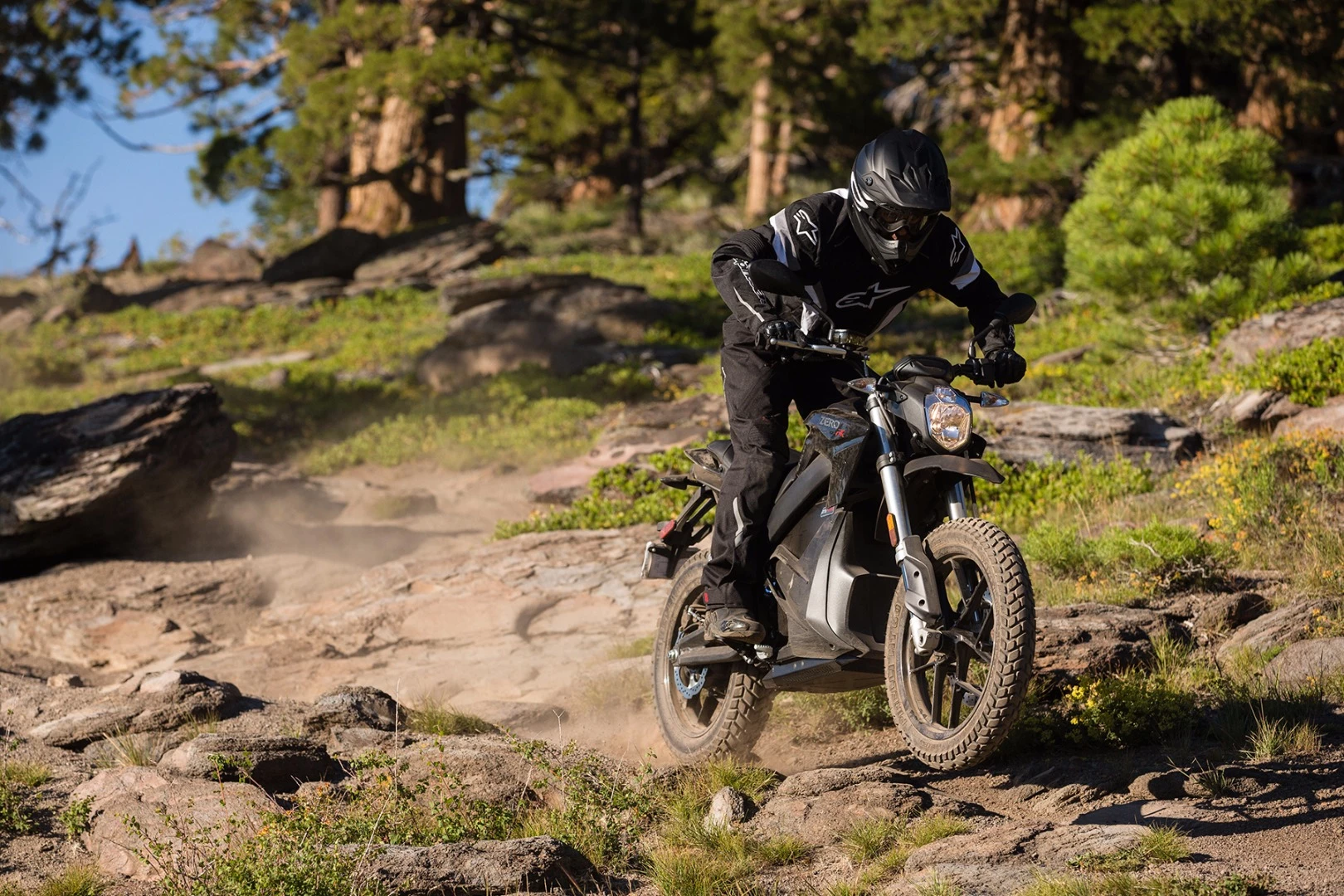 2016 Zero DSR - 67 horsepower and 104 ft-lbs of torque in a dual sport package