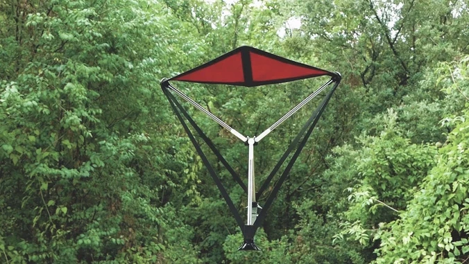 Early bird pledges start at €35 (US$40) on Kickstarter for the basic version of the Bip chair