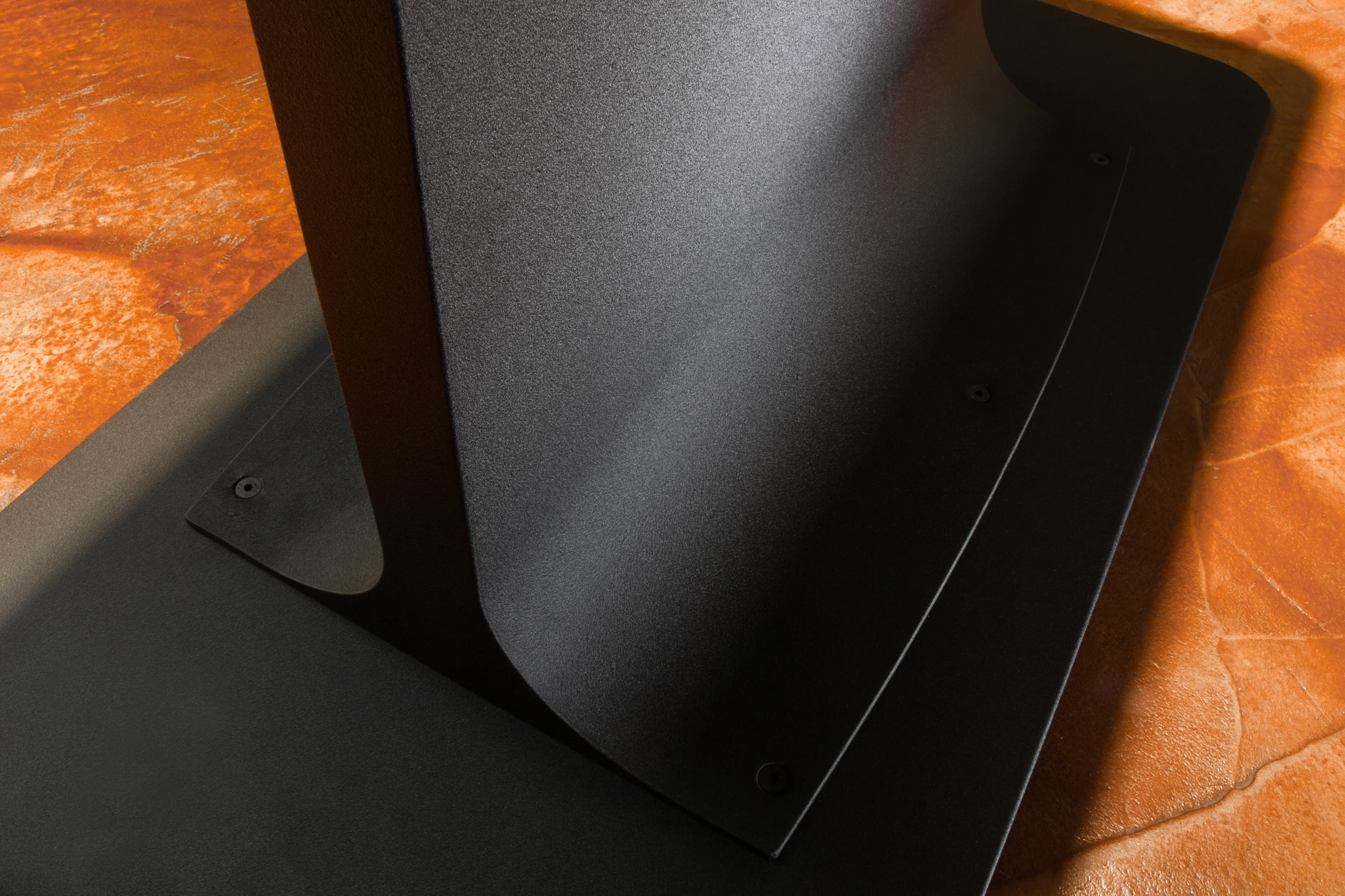 Ideum's new slim MT55 Platform multitouch table