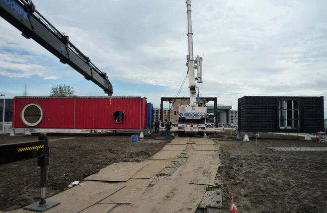 Hub_01 mobile student housing concept in the making