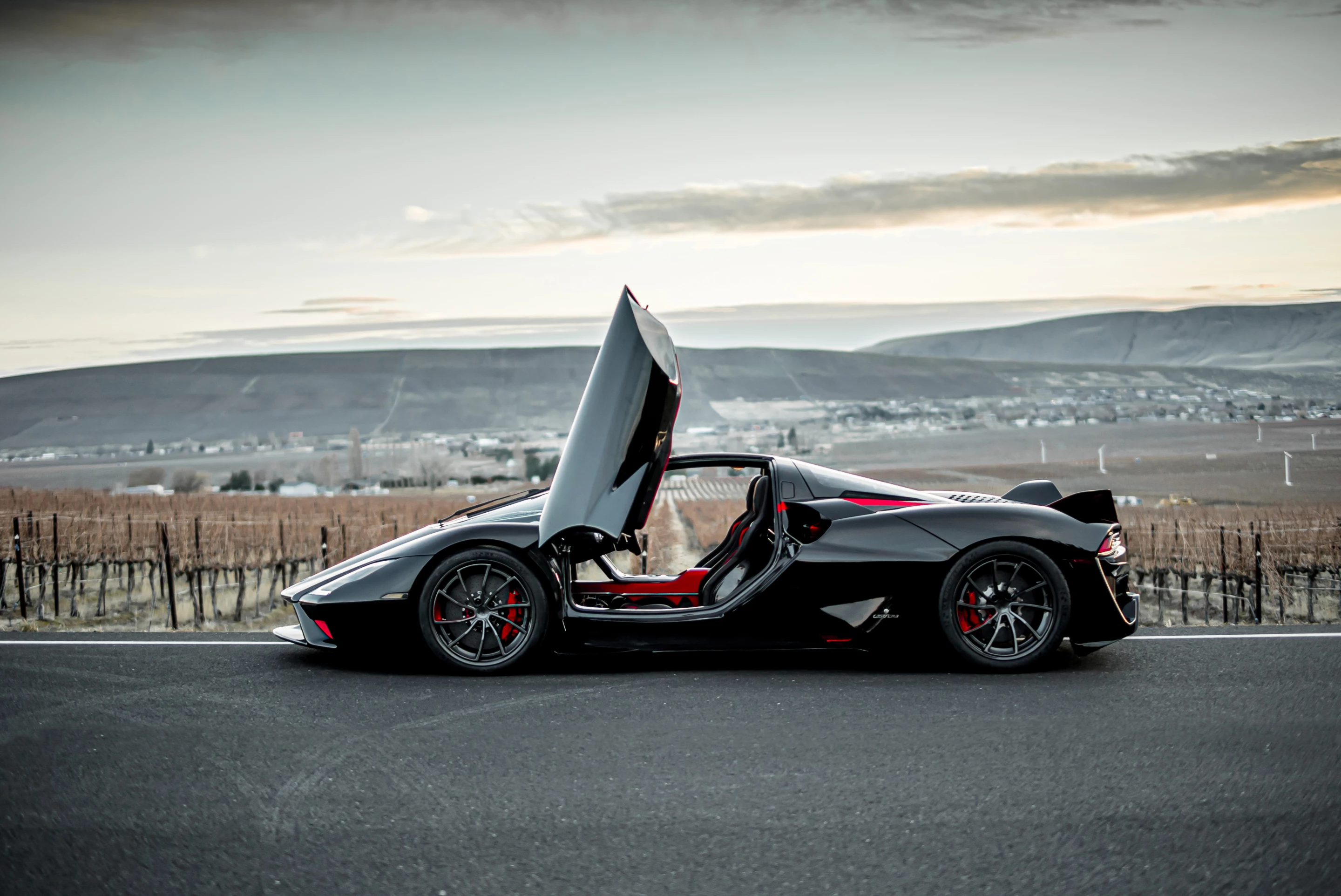 Looking right through the cabin