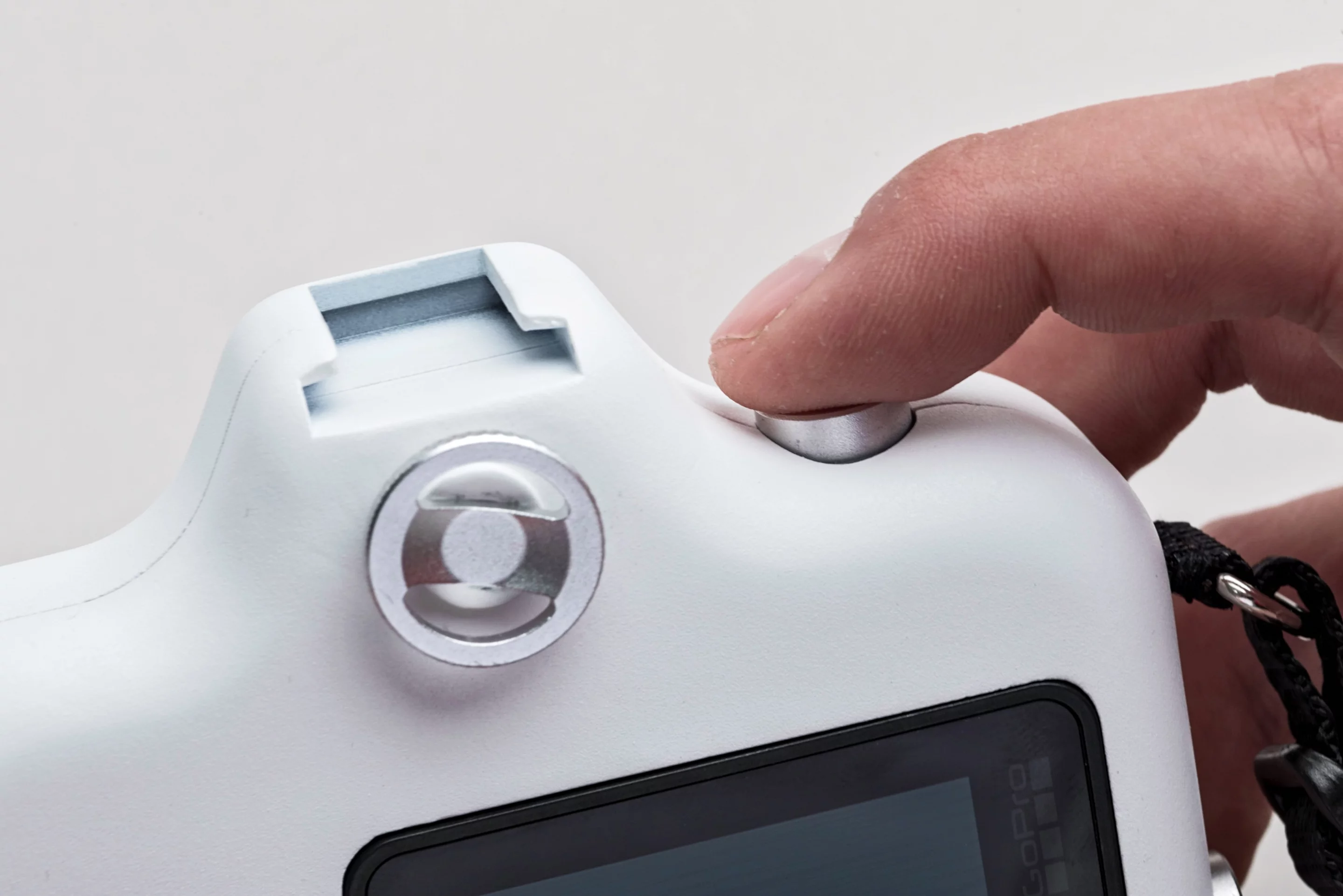 The Asokee has satisfyingly clickable buttons