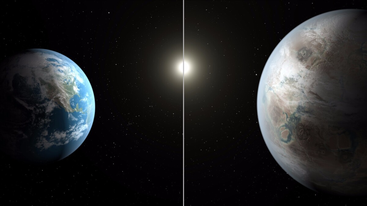 Artists impression of Earth on the left, with its larger "cousin" Kepler-425b pictured on the right