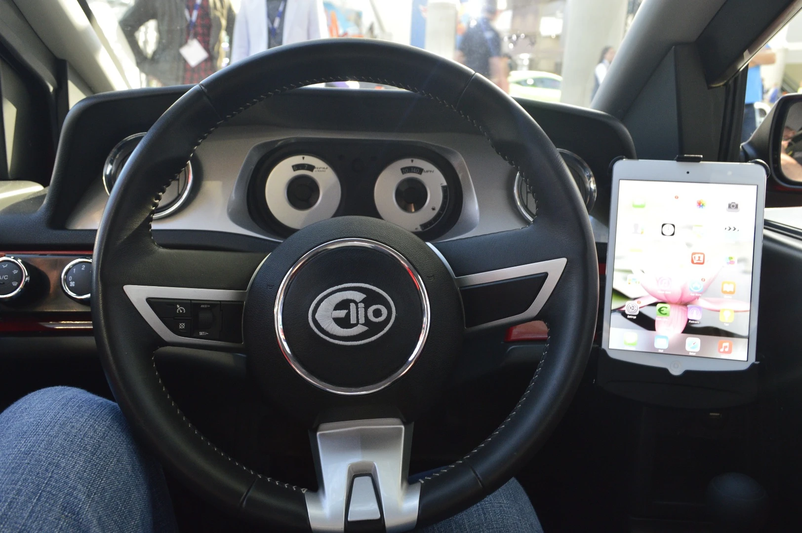 The Elio P5's dashboard is also now unique to the vehicle