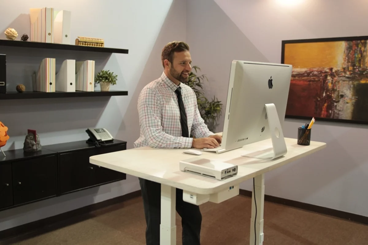 The Autonomous Desk comes with a ready-made training plan for getting used to a standing desk