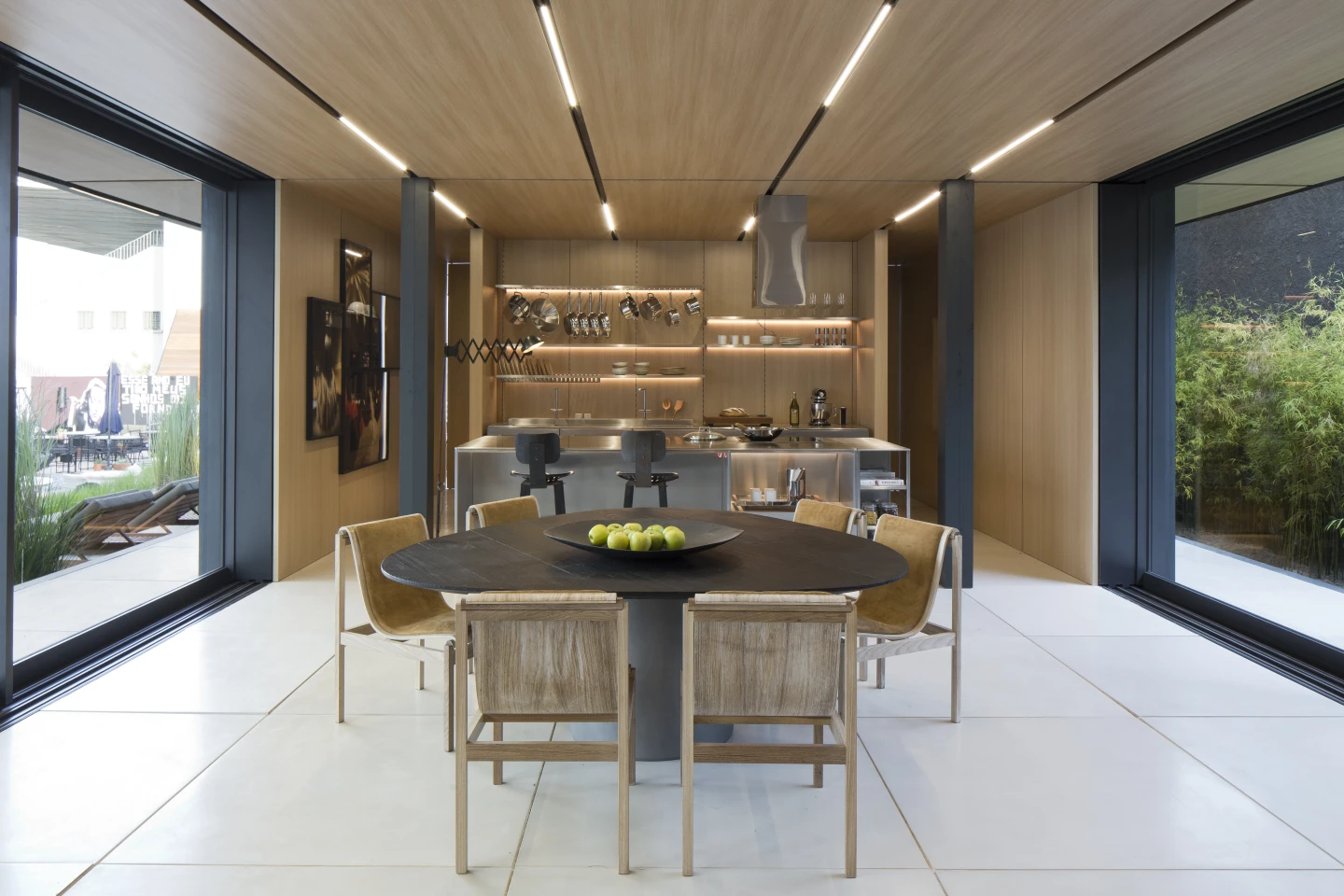 Open-plan living inside the SysHaus