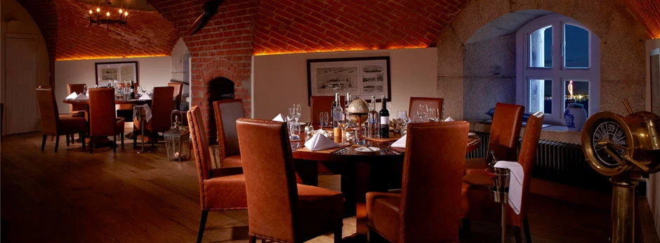 Spitbank Fort Hotel dining