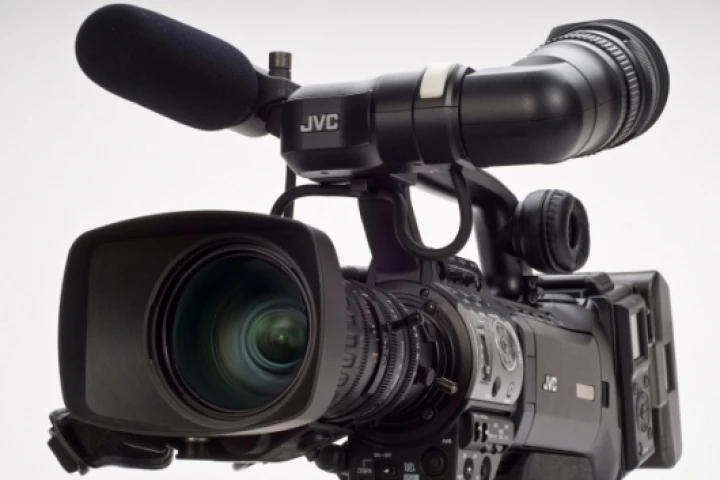 JVC GY-HM700 ProHD Camcorder