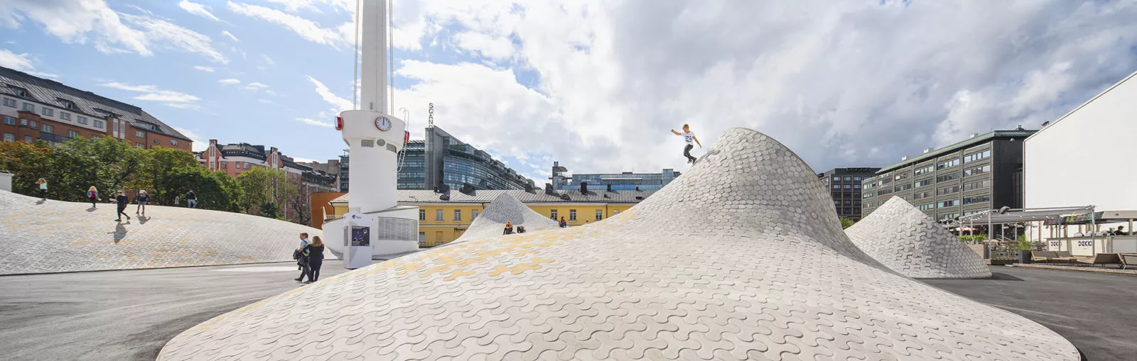 Lasipalatsi Square has undergone a €50 million (US$58 million) renovation