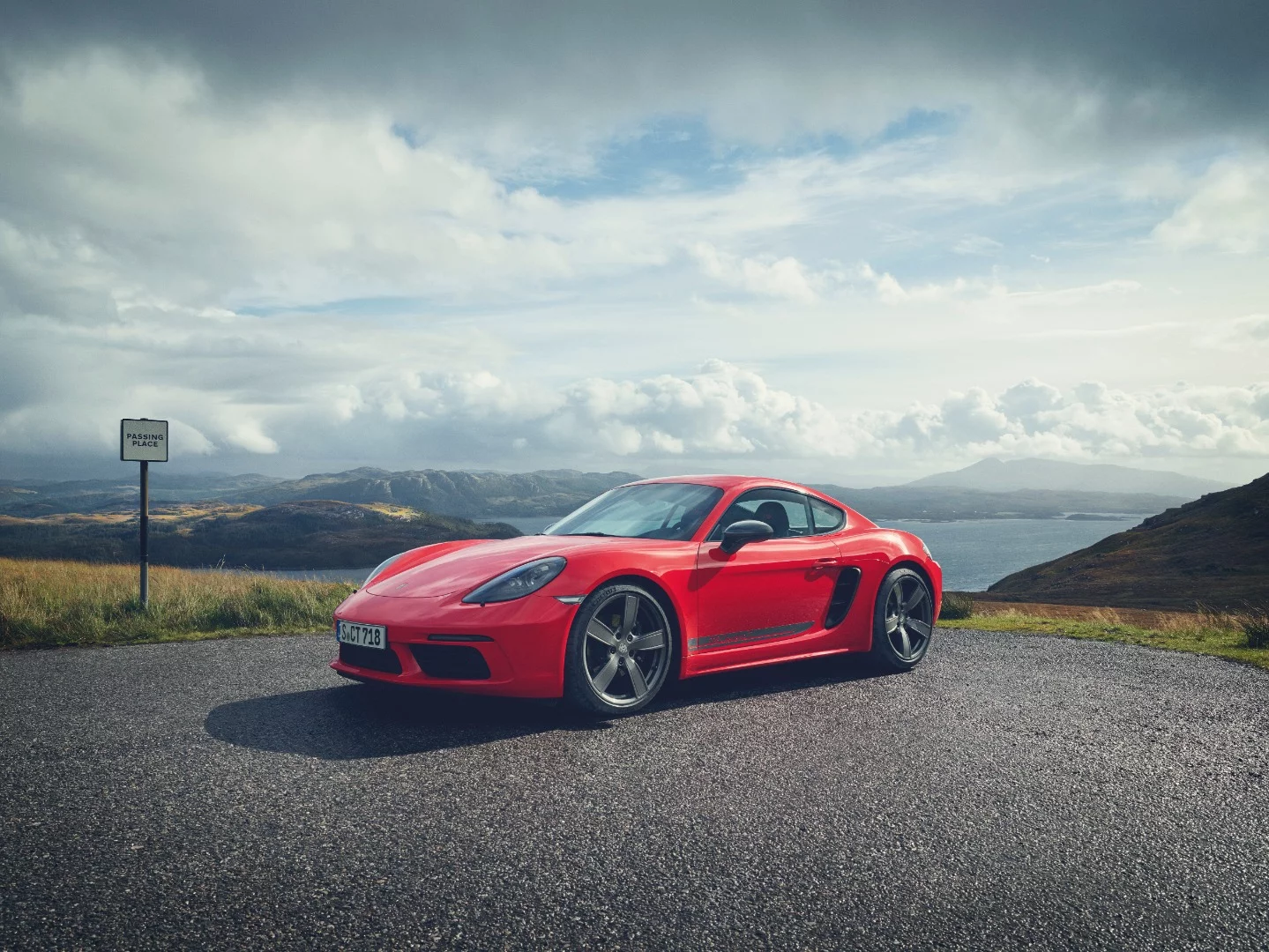 Porsche 718 T Cayman: 296 fully accessible horsepower