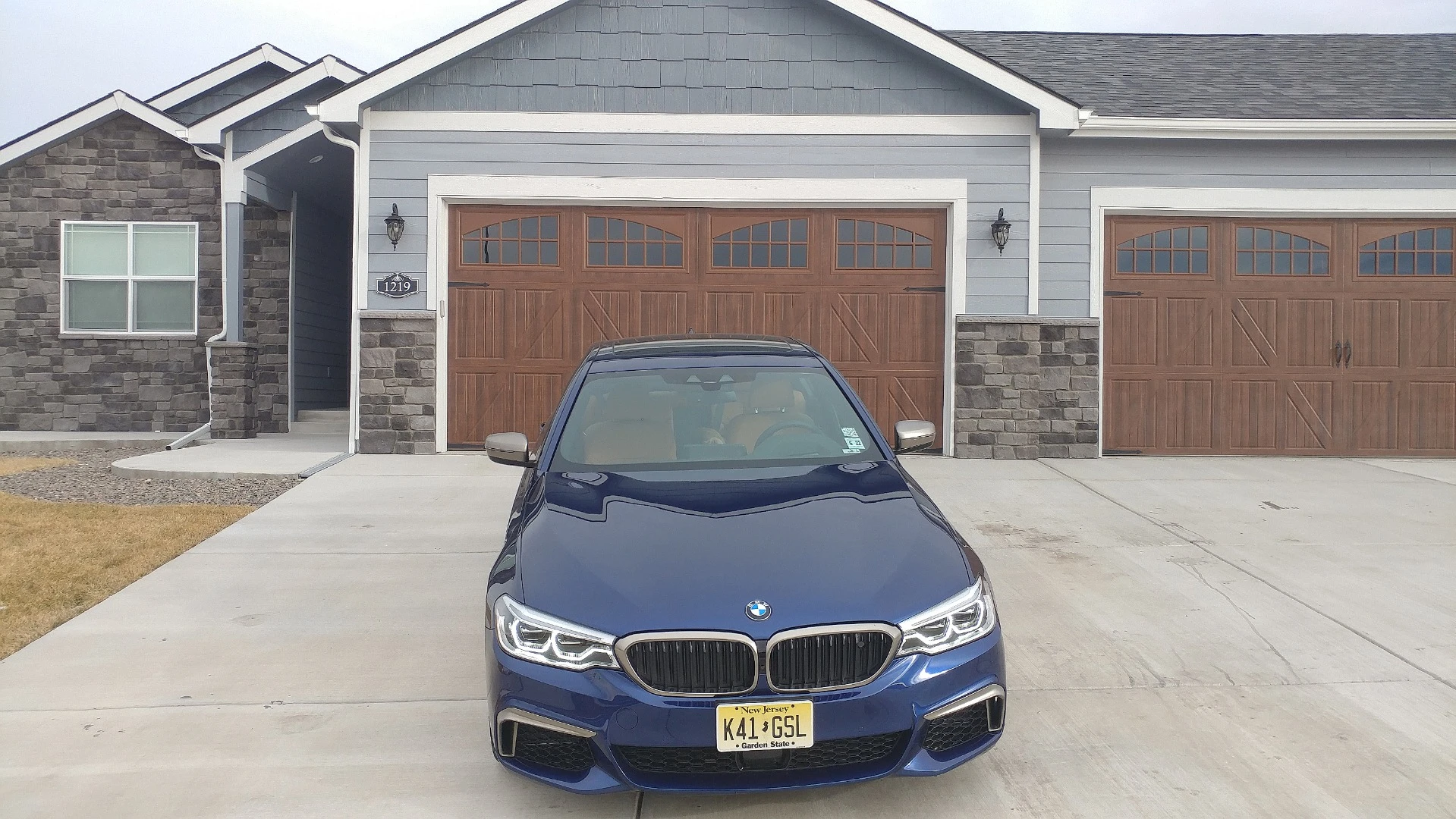 That long hood promises a lot going on underneath and with the M550i, that promise is fulfilled