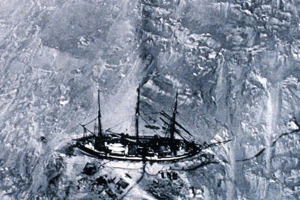 Researchers have used the ship logbooks of early 20th century Antarctic explorers, such as Erich von Drygalski's ship the Gauss, to compare sea ice coverage then to now, and found it's largely the same