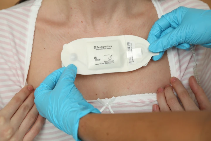 The SensiumVitals pad has the potential to heighten patient care, while reducing unnecessary treatment costs for both hospital and patient alike (Photo: Sensium Healthcare)