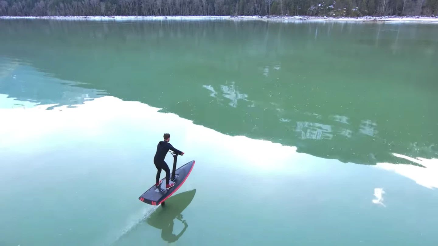 The HydroFlyer is priced at US$14,000
