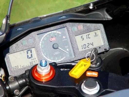 The Aprilia RS250 roadster's race-inspired dashboard
