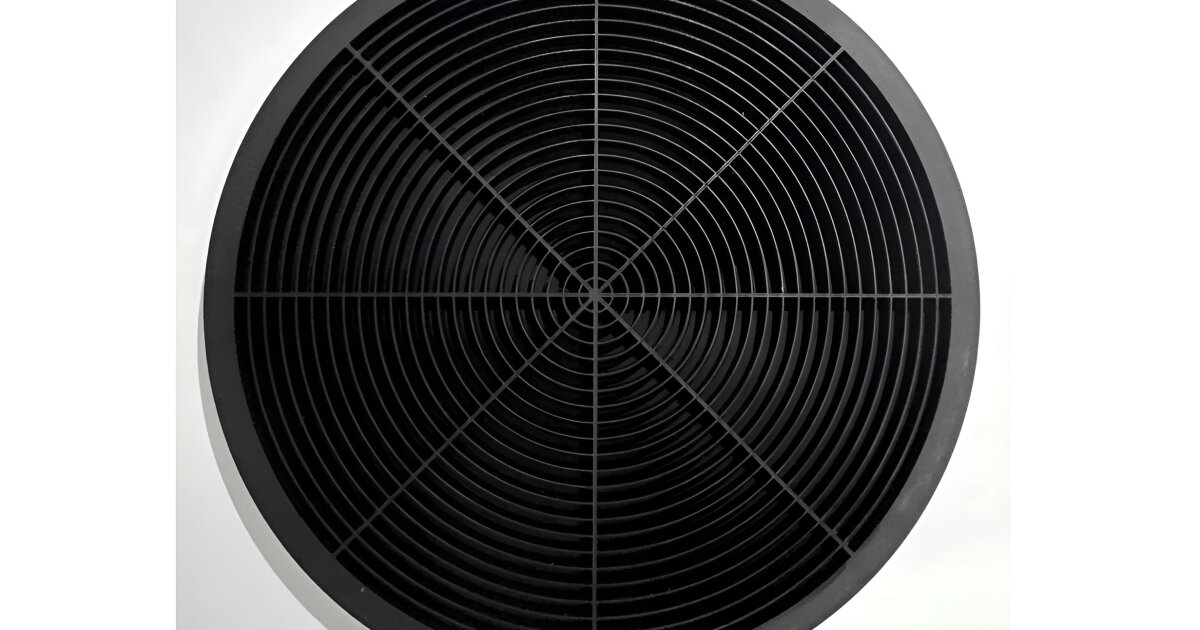 Unpowered speaker cover focuses sound into one select spot