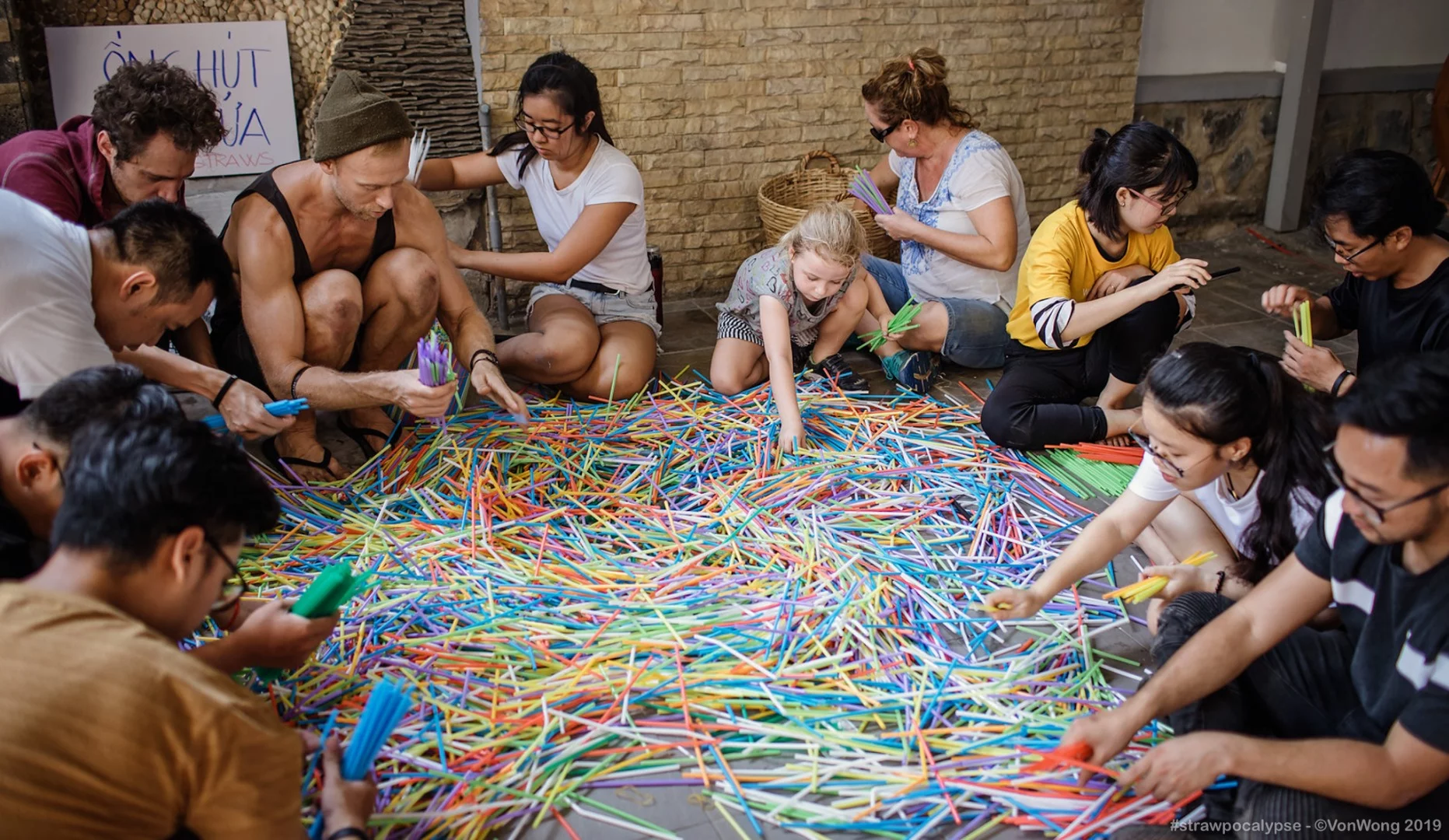 Straws for the Strawpocalypse installation were collected by volunteers from all over Vietnam, with the blue, green and black straws making up the main body of the wave