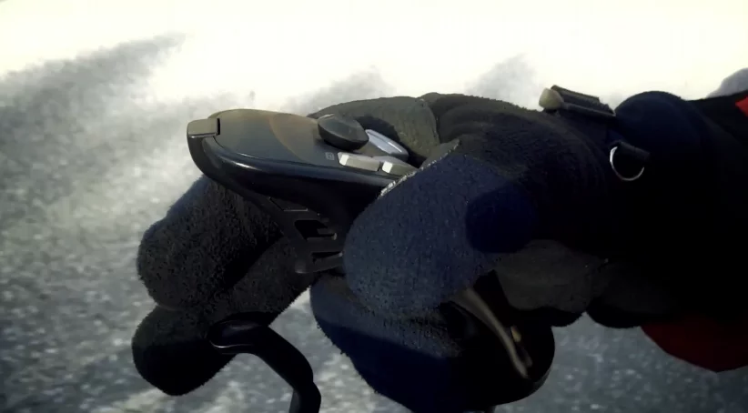 Left and right movement translates into bike control