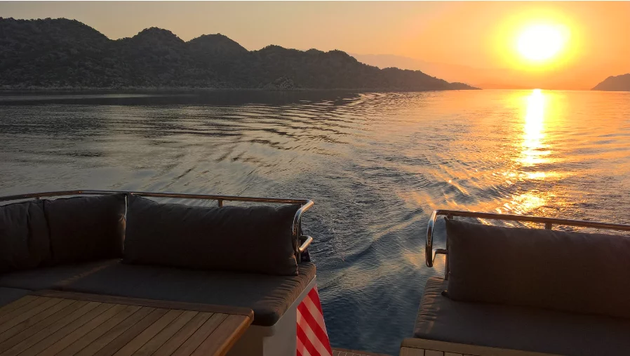 Solarwave 64 Cruiser