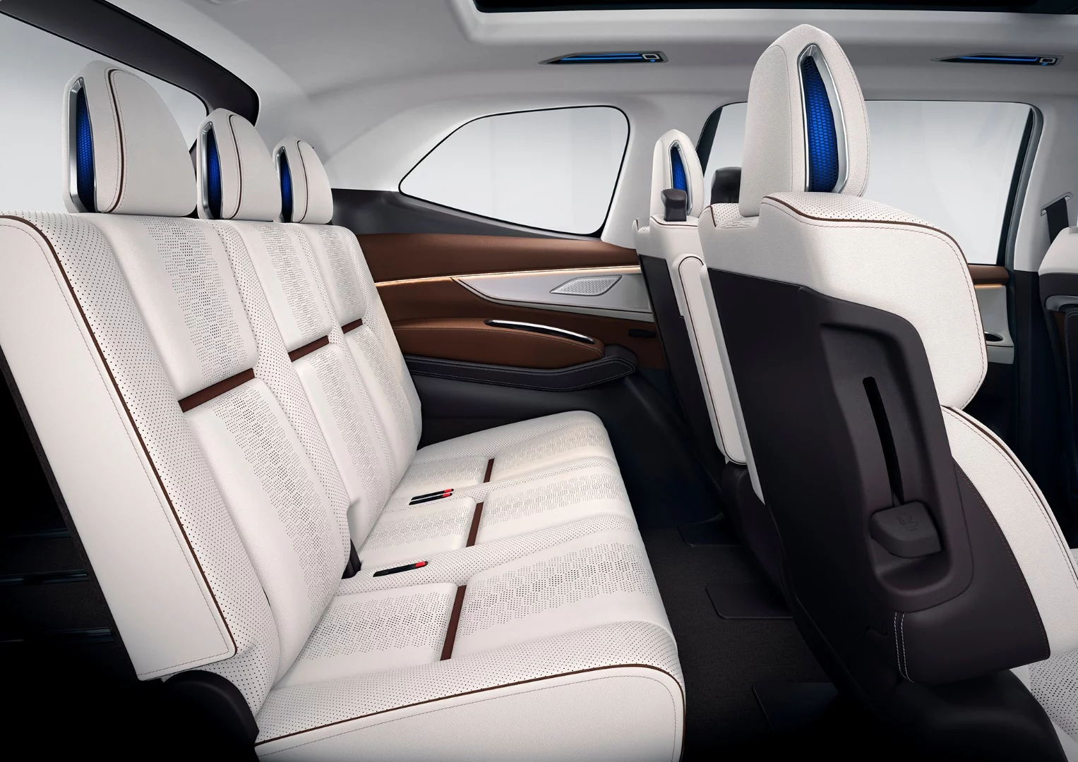 The Ascent is seven-seater