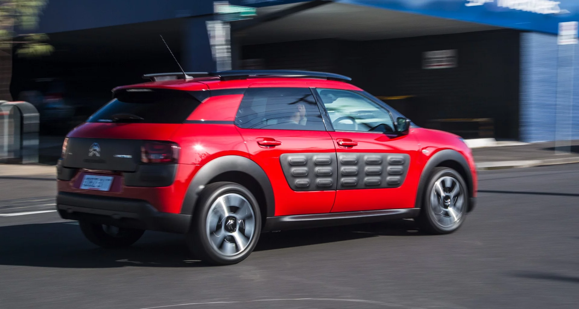 Those airbumps garner a fair bit of attention