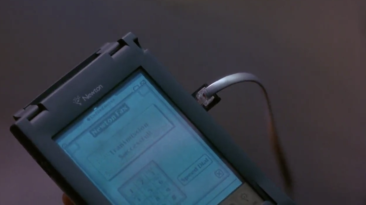 Seagull loves his Apple Newton in Under Siege 2
