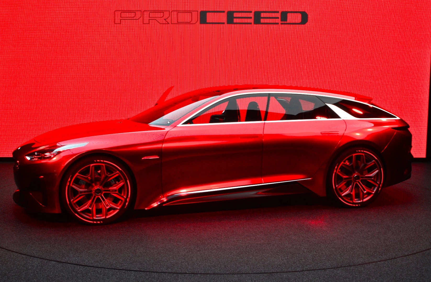 Kia Proceed Concept world premiere