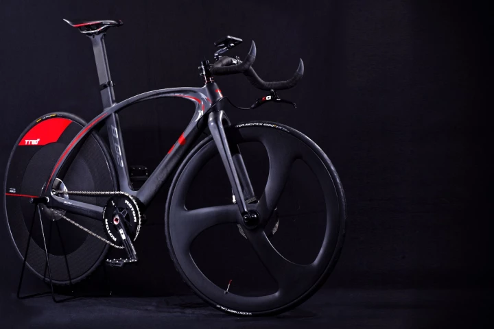 The BestiaNera Sport, lookin' mean