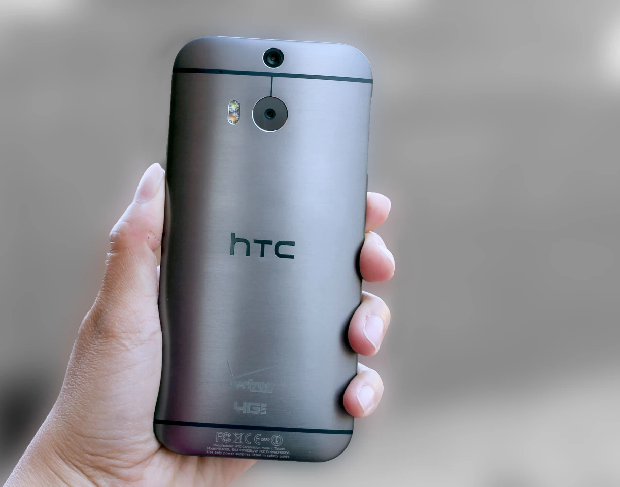 HTC One (M8) (Photo: Will Shanklin/Gizmag.com)