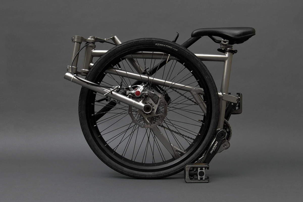 When folded down, the Helix isn't much bigger than its wheels