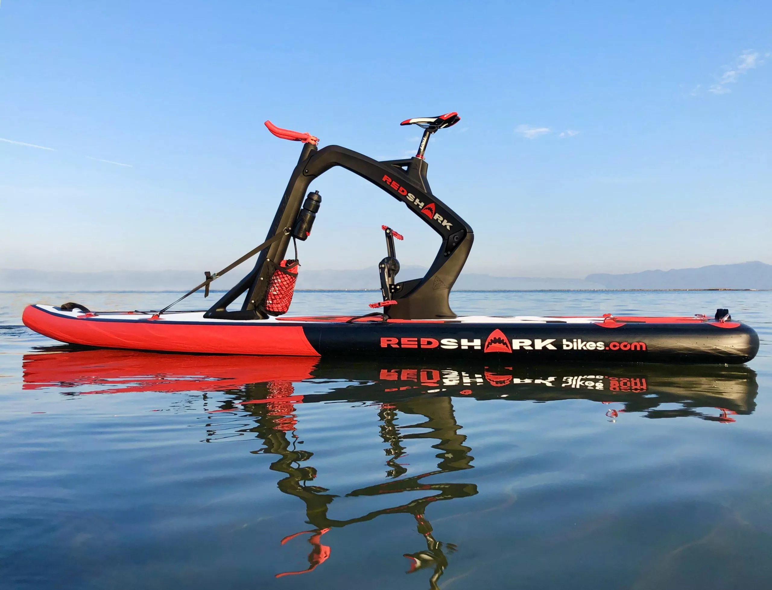 The "bike" section of the Red Shark Bike weighs a claimed 8 kg (18 lb)