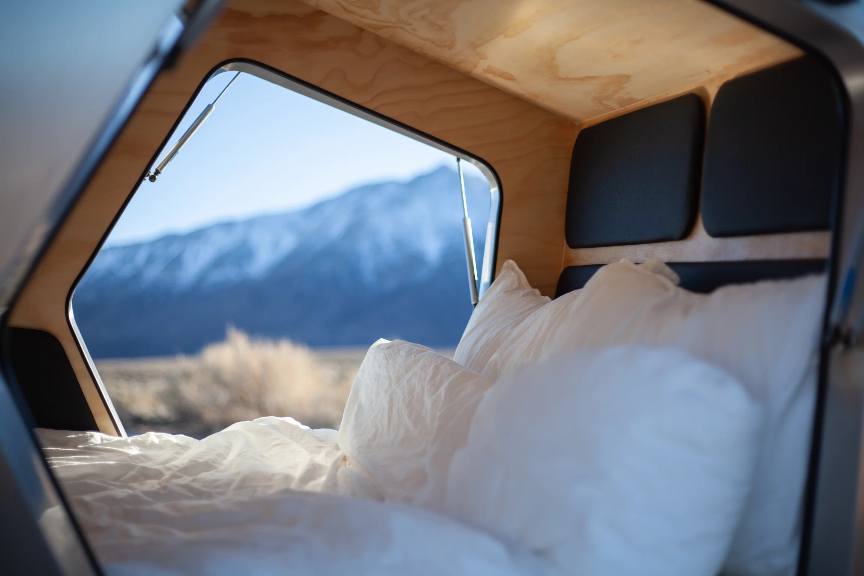 A comfy "portable private space" for two